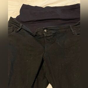 Old Navy Black Maternity Stretch Jeans